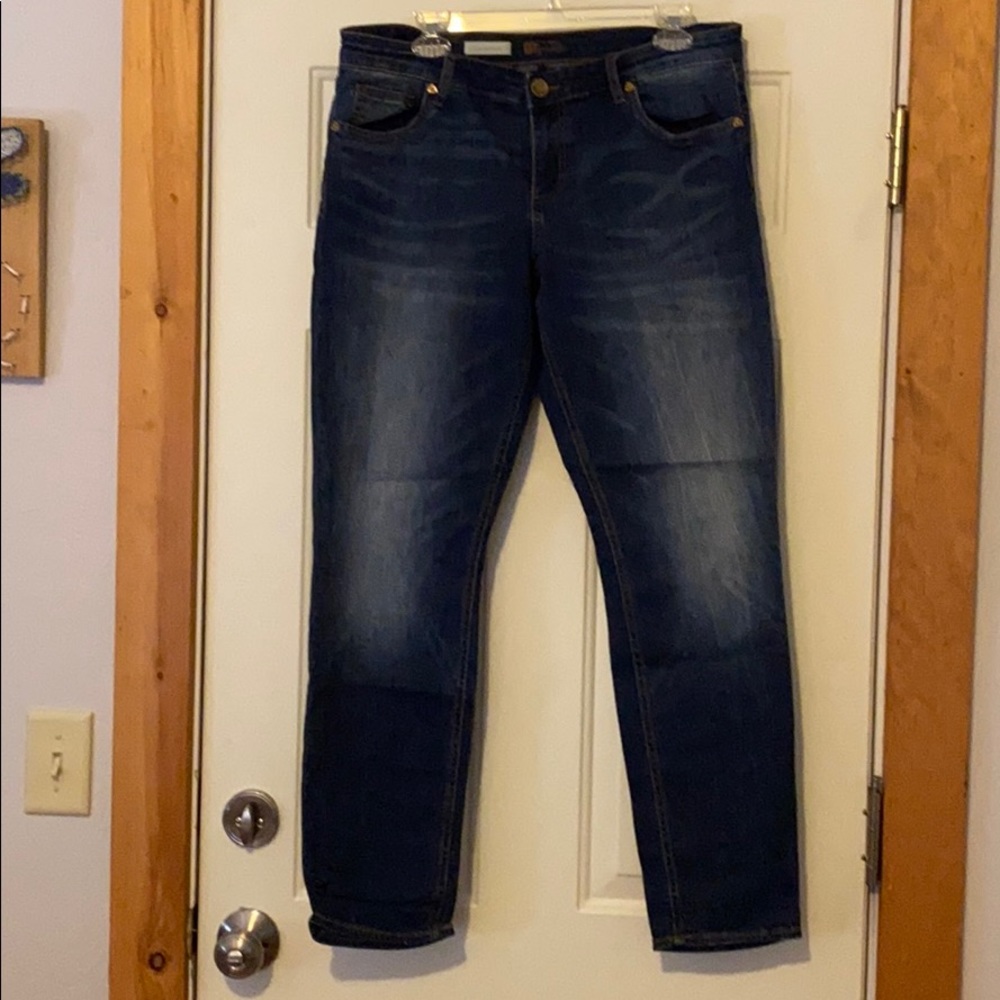 Slouchy boyfriend jeans